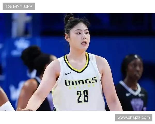 中国女篮首战胜马里 李月汝砍21+11 中国女篮首战胜马里 李月汝砍21+11